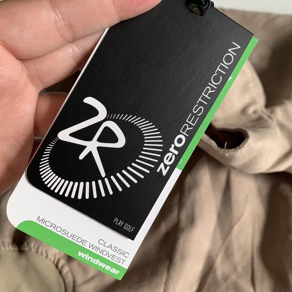 Zero Restriction NWT Classic Microsuede Golf Vest Taupe Tan MSRP $150+ Sz Small - Picture 3 of 10